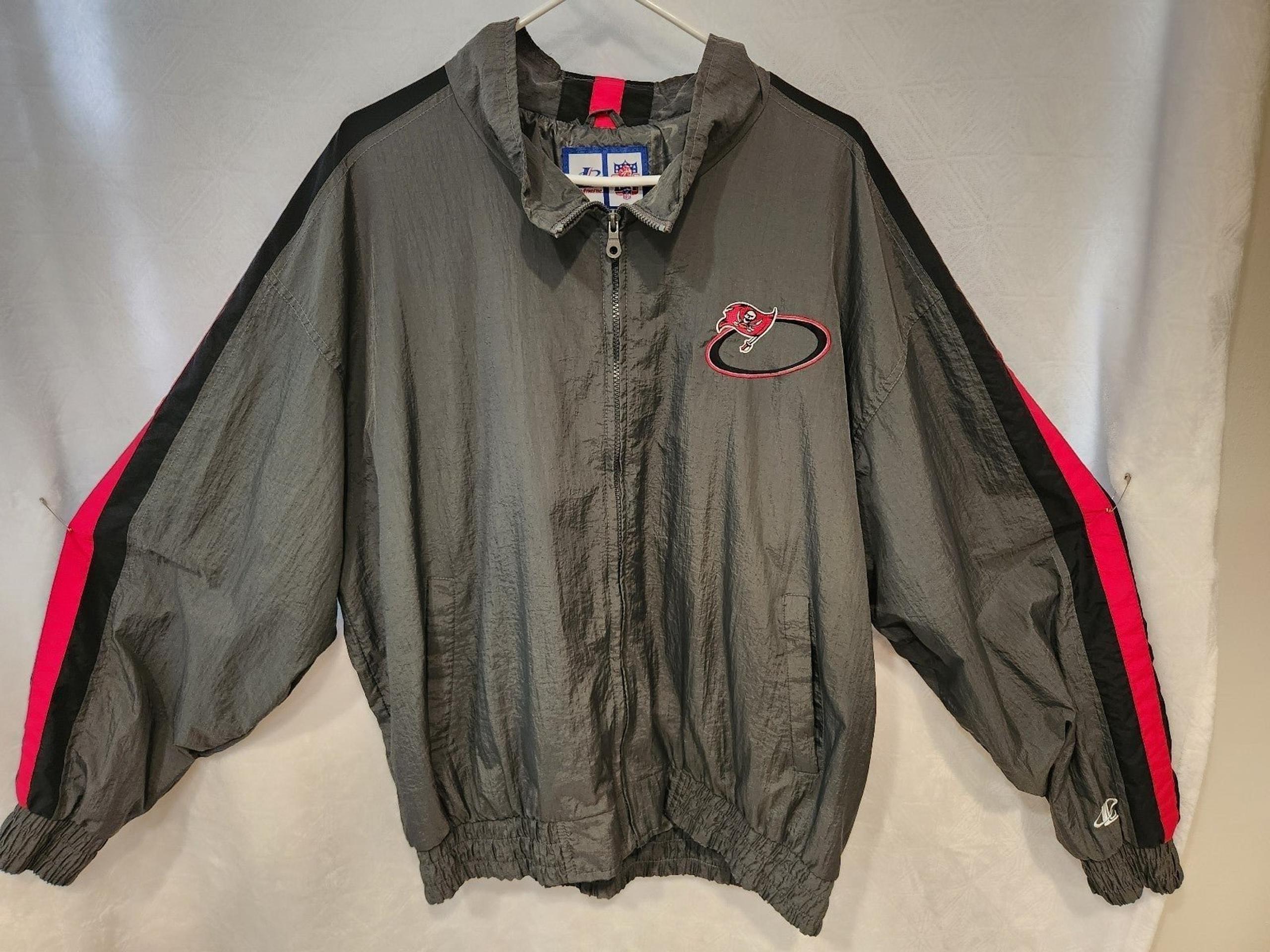 Vintage Logo Athletic Tampa Bay Buccaneers Windbreaker Jacket Size Men’s XL