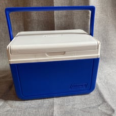 VINTAGE COLEMAN Small Blue/White COOLER MODEL 5205 Lunch Box Hunting Fishing.