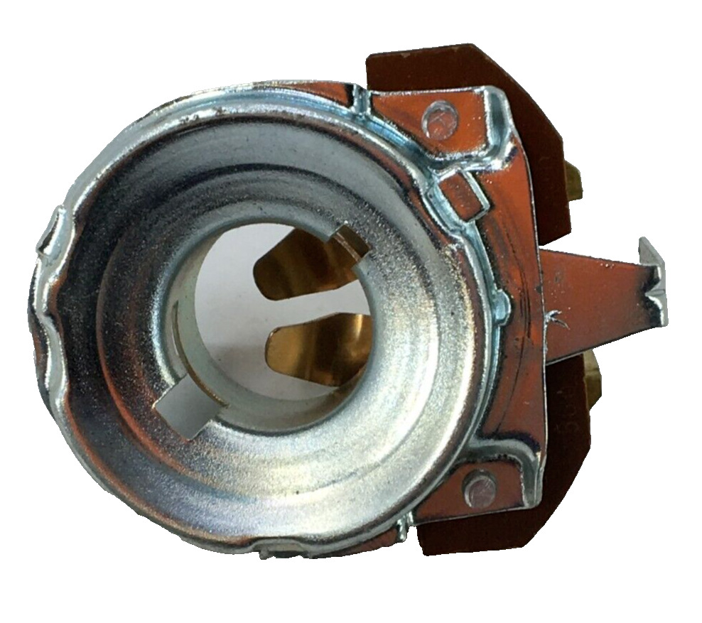 NOS GENUINE SKI-DOO BOMBARDIER 410 6034 00 VINTAGE SNOWMOBILE LIGHT SOCKET