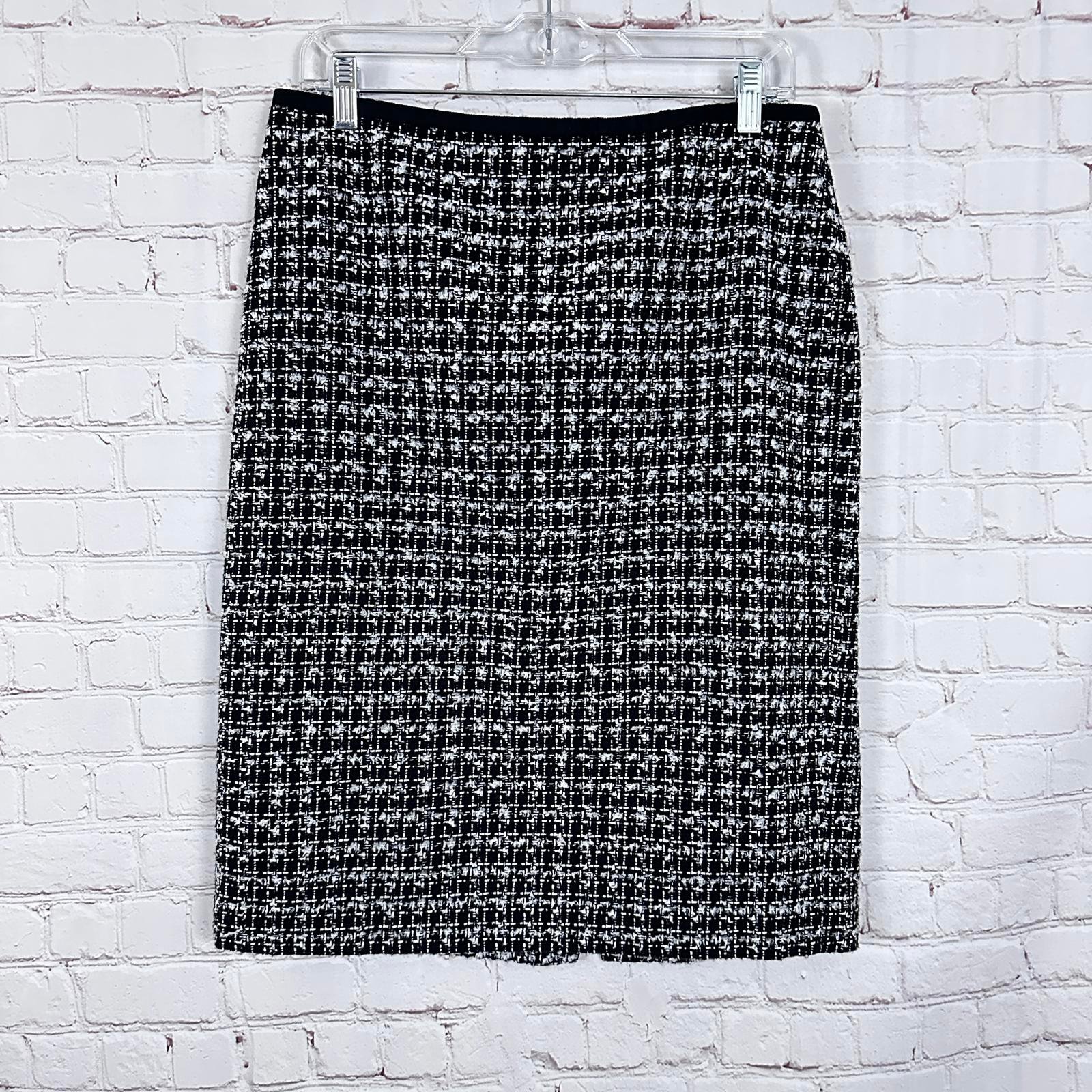 Talbots Classic Black and White Tweed Pencil Skirt Women's Size 10 Career Work