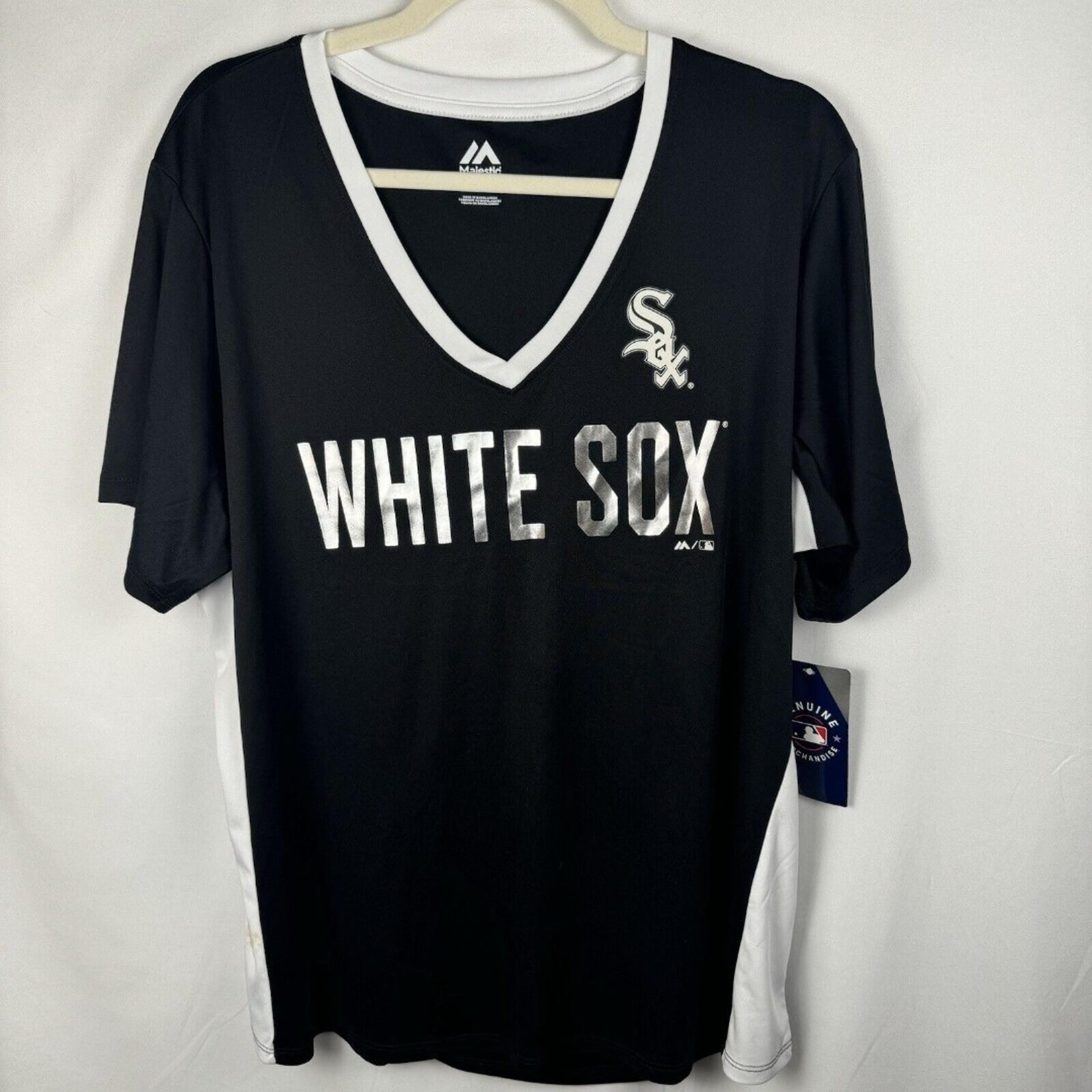 White Sox Women's V Neck Shirt Top Plus Size 2XL New NWT Black Silver Bling