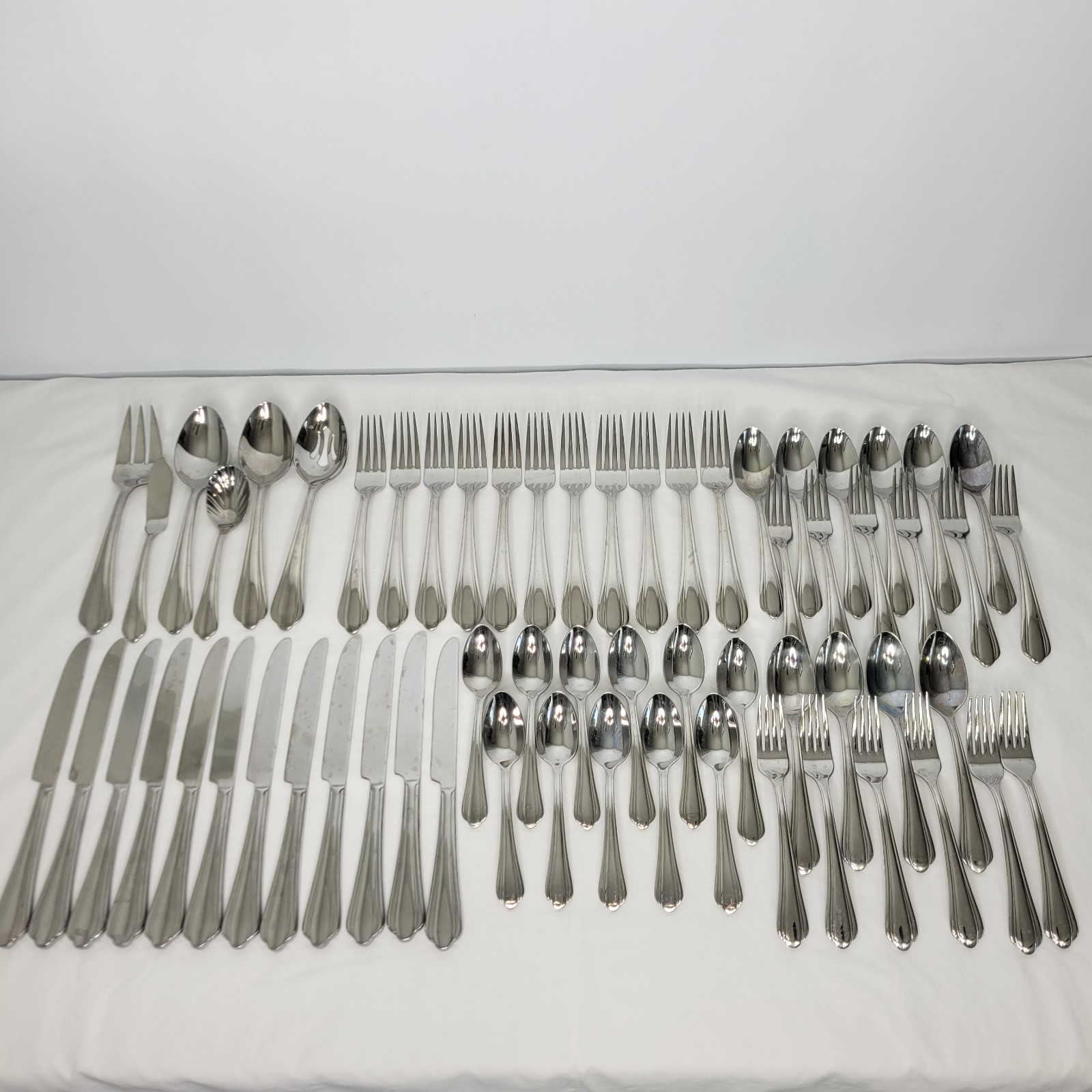 62 Piece Waterford Linear 18/10 Stainless Glossy Flatware Set Vietnam
