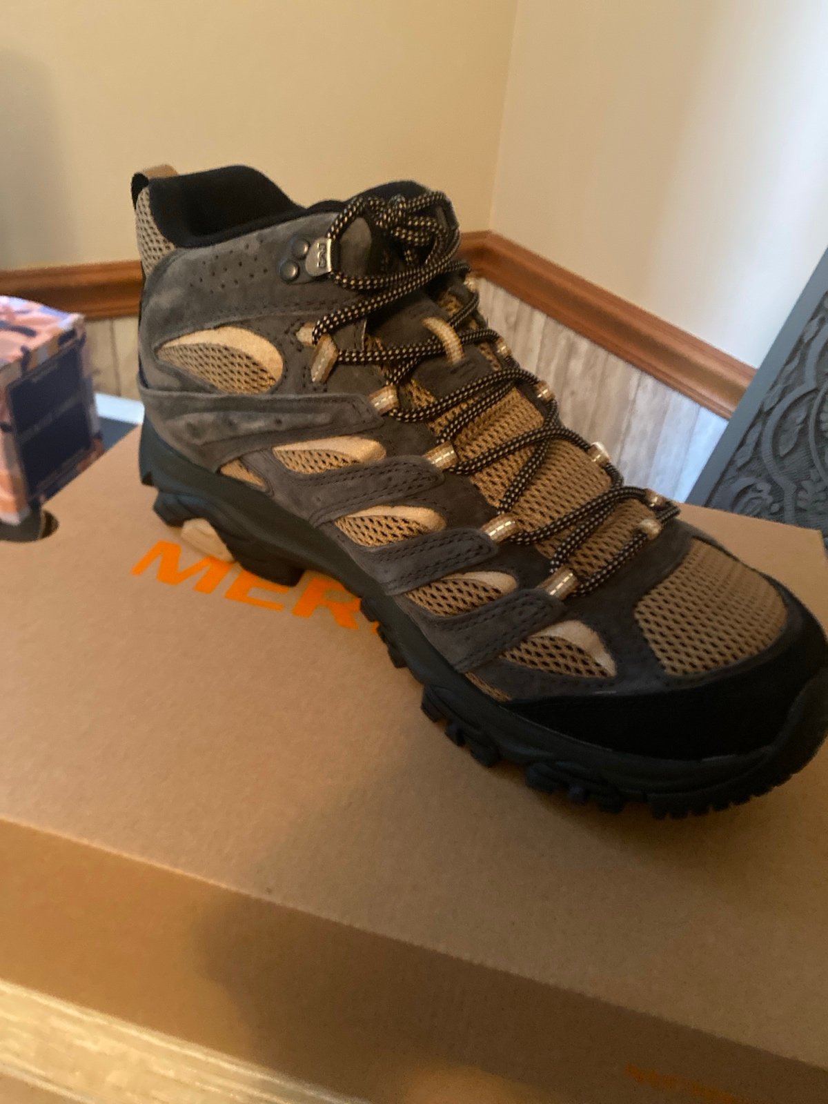 merrell hiking shoes