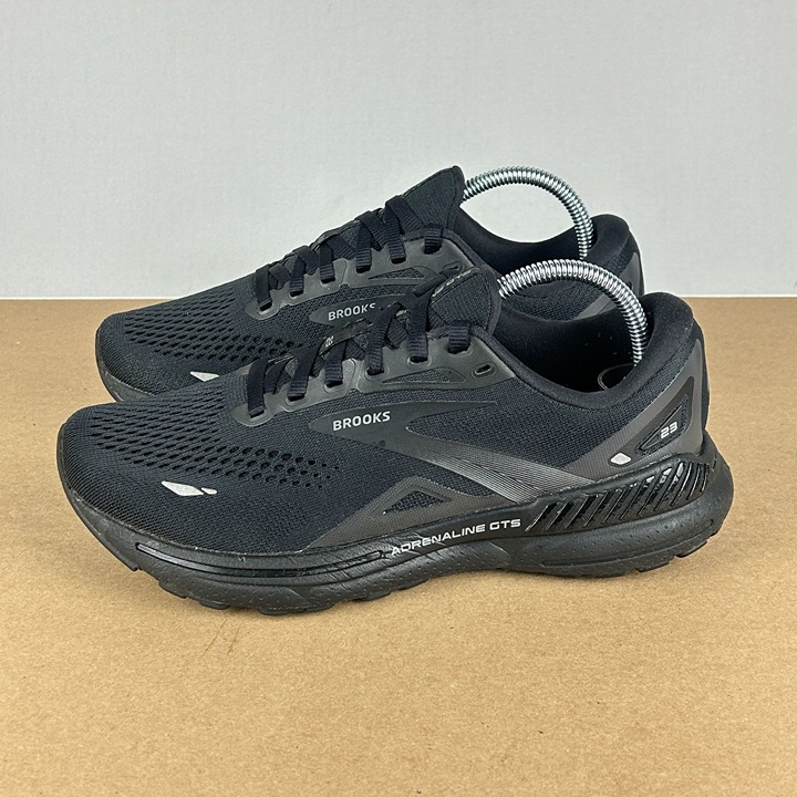 Brooks Adrenaline GTS 23 Triple Black Athletic Running Shoes Womens 7 Low Top