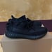 Yeezy 350 v2 onyx