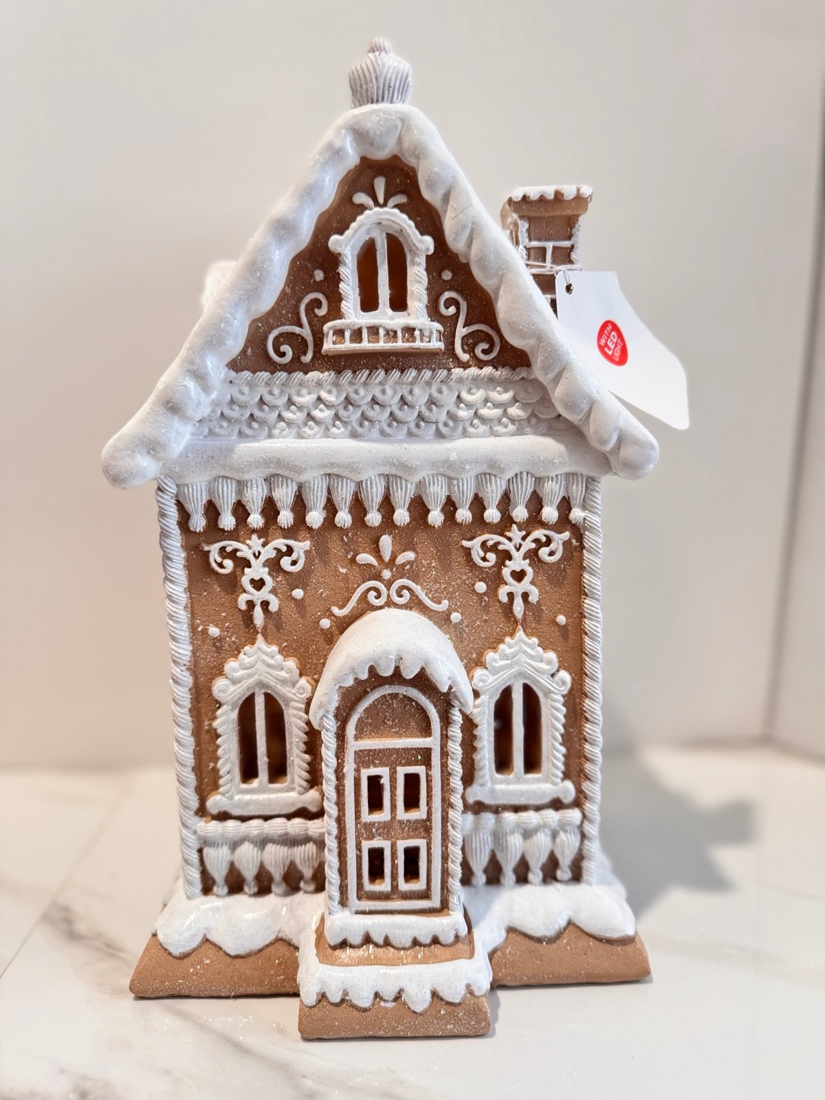 New 2025 Christmas LED 
lighted gingerbread house