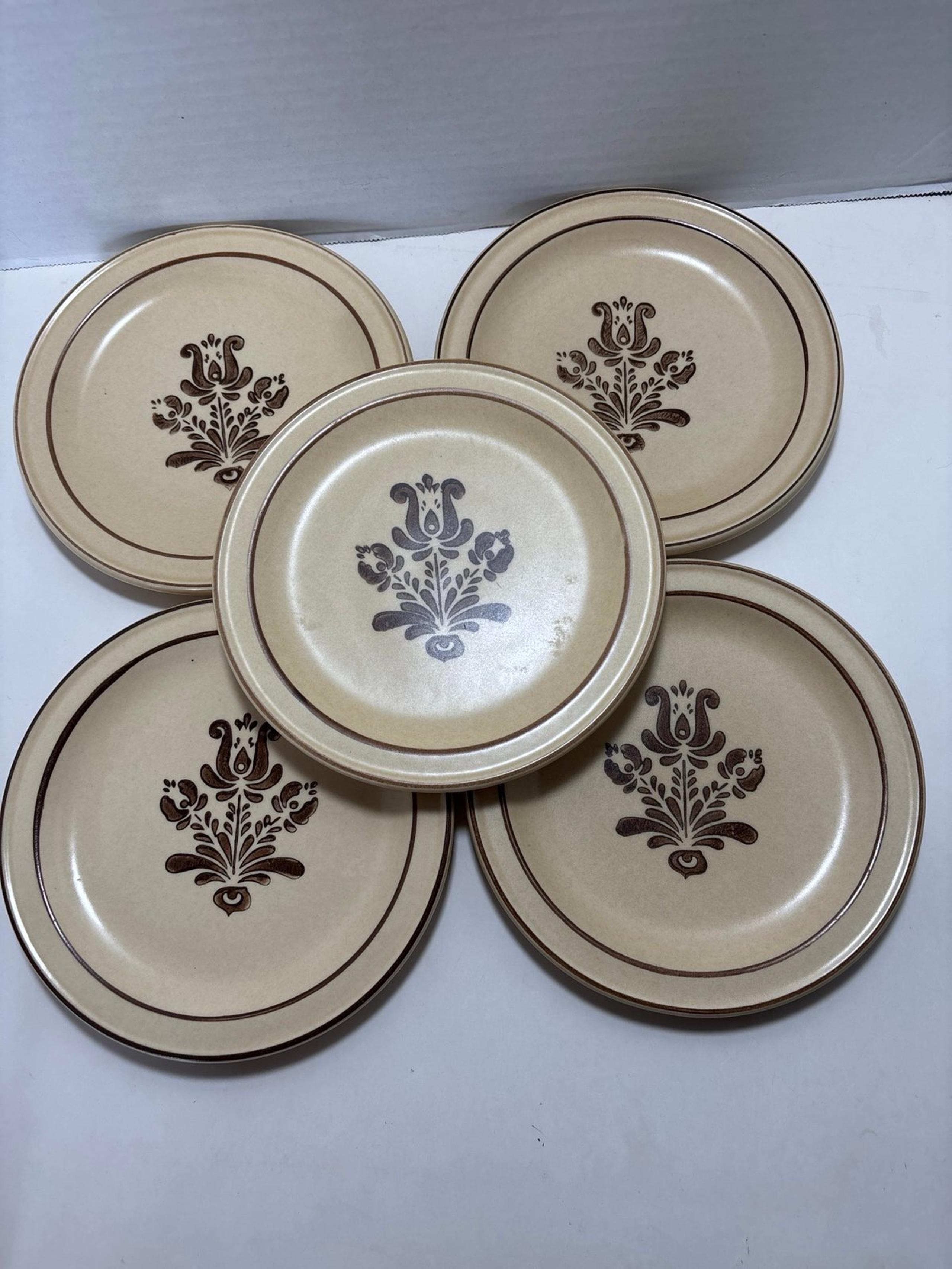 Pfaltzgraff Vintage Village Brown Salad Plates