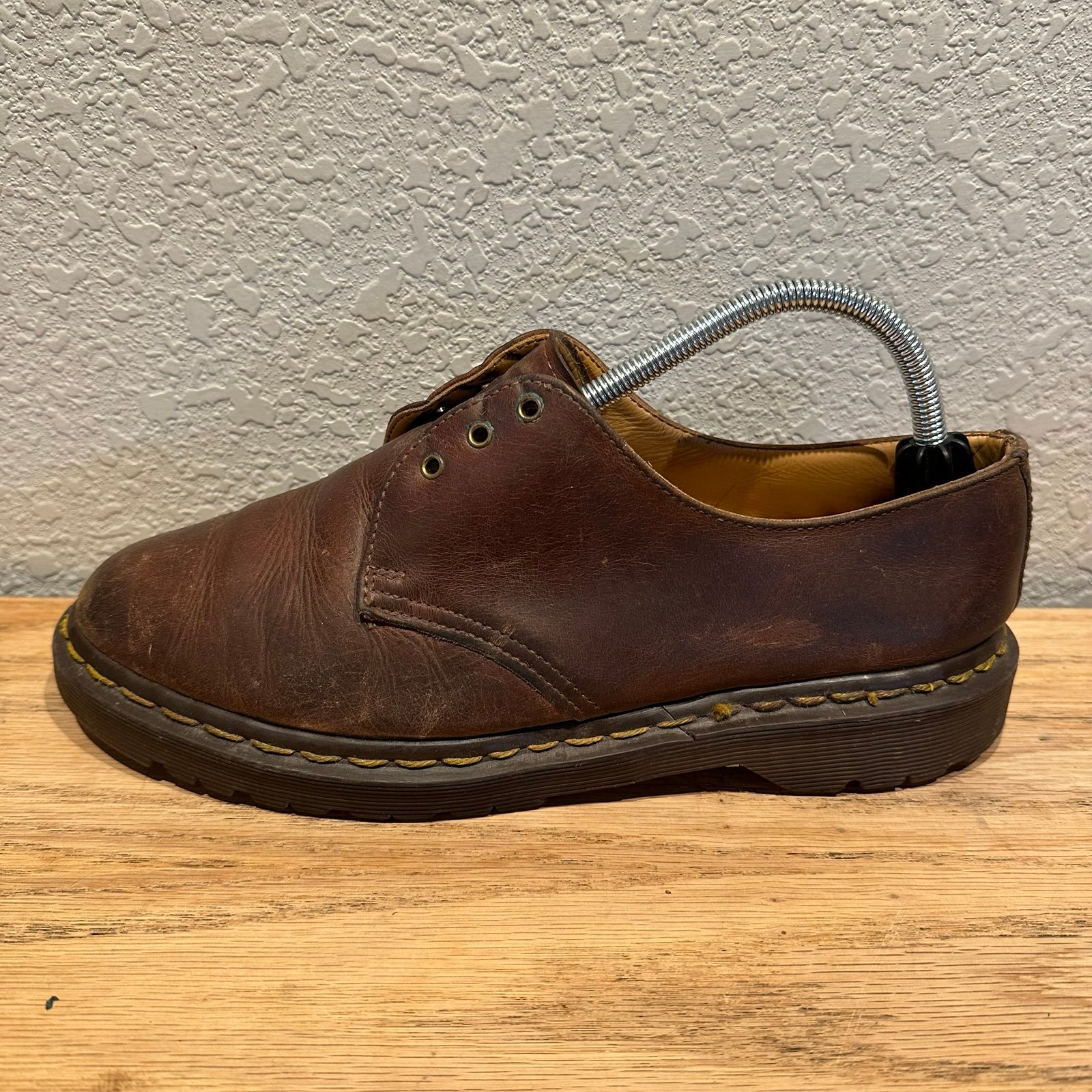 Vintage Doc Martens Womens 8098 Chunky Brown Leather Made in England Size 9