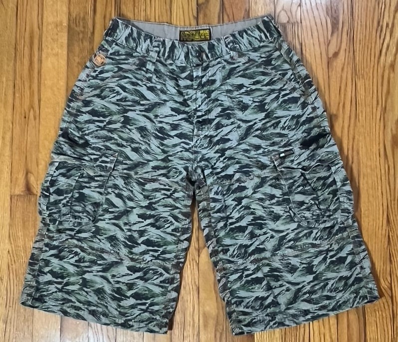 VTG Y2K Mecca Mens Cargo Shorts Size 32 Camouflage Long Loose Baggy Streetwear.