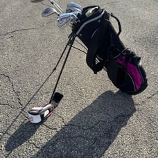 Ladies Confidence Power Golf Set - 9 Clubs Stand Bag Putter Irons Driver Woods.