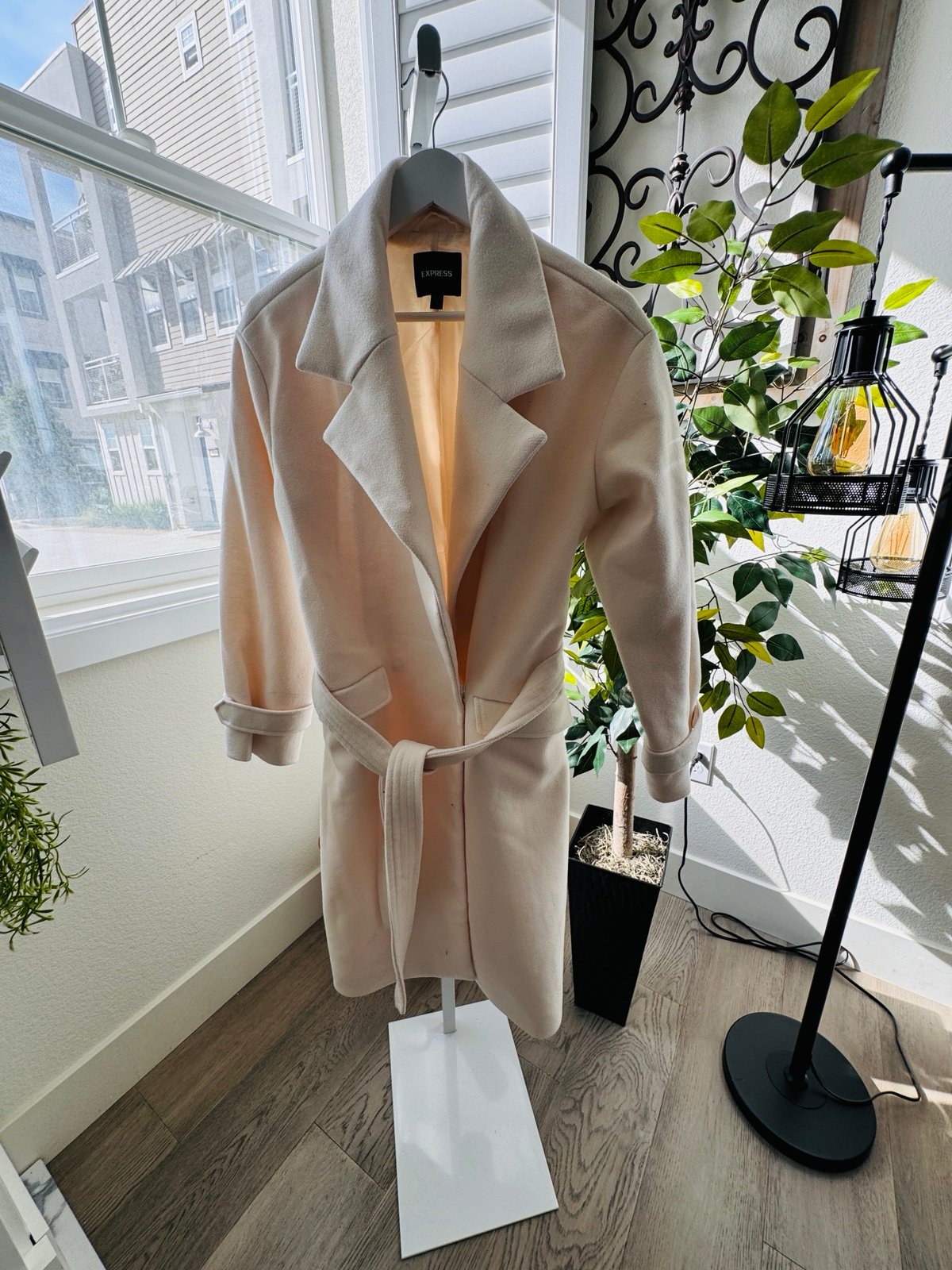 Express wrap coat