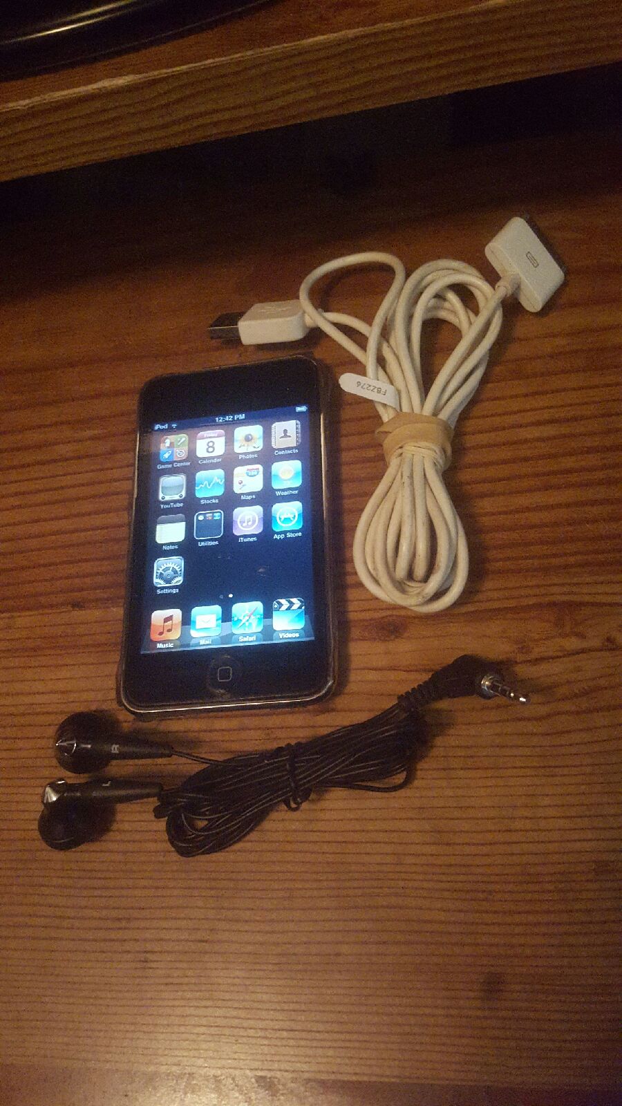 IPOD TOUCH 16GB