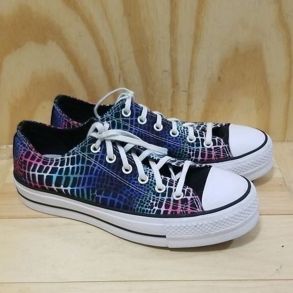 Converse Women's Digital Daze Platform Chuck Taylor All Star Low Top Sz 9