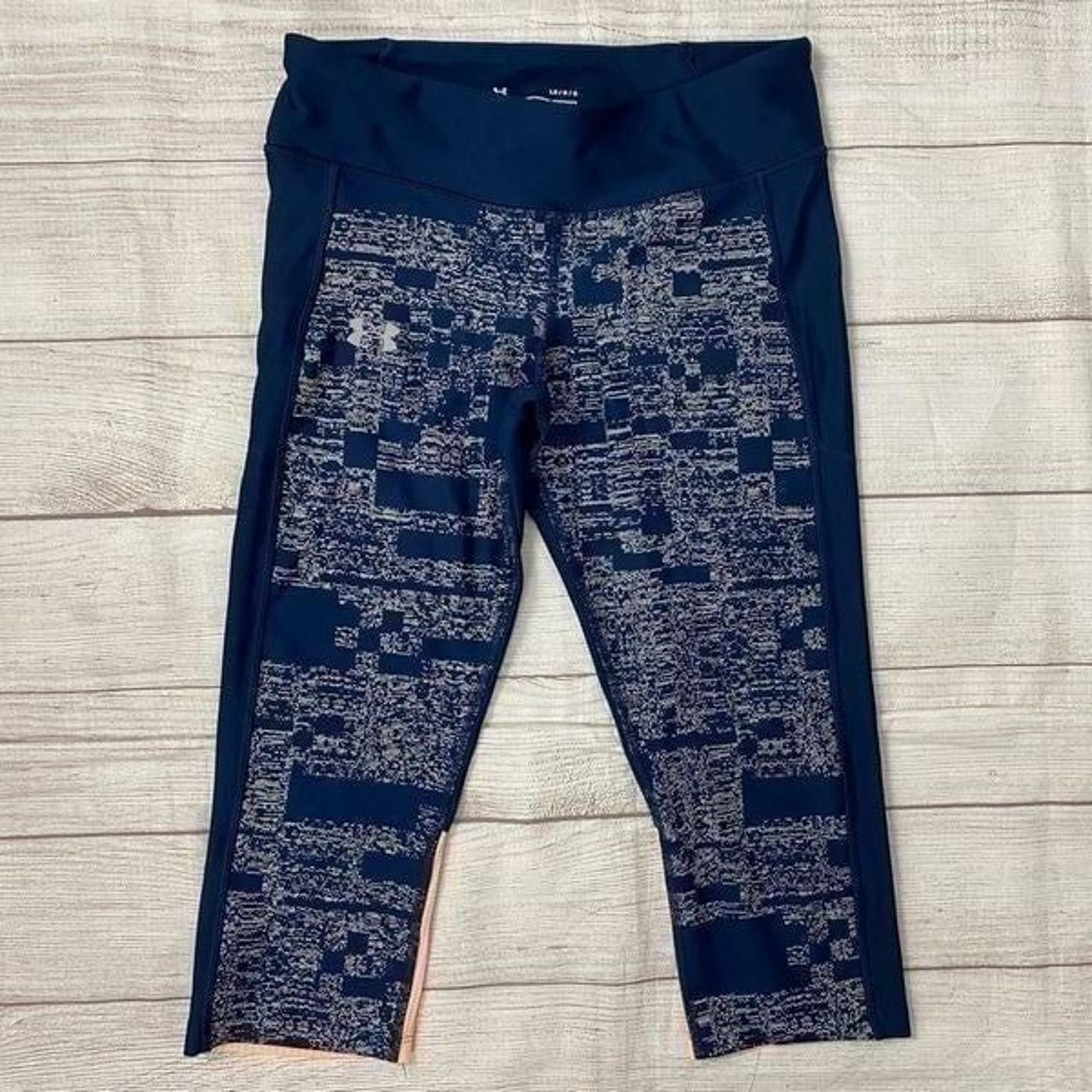Under armour women L heatgear compression pull on capri leggings navy blue