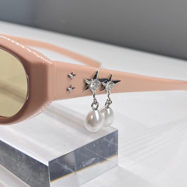 Jennie - Dottler charm [incoming package]