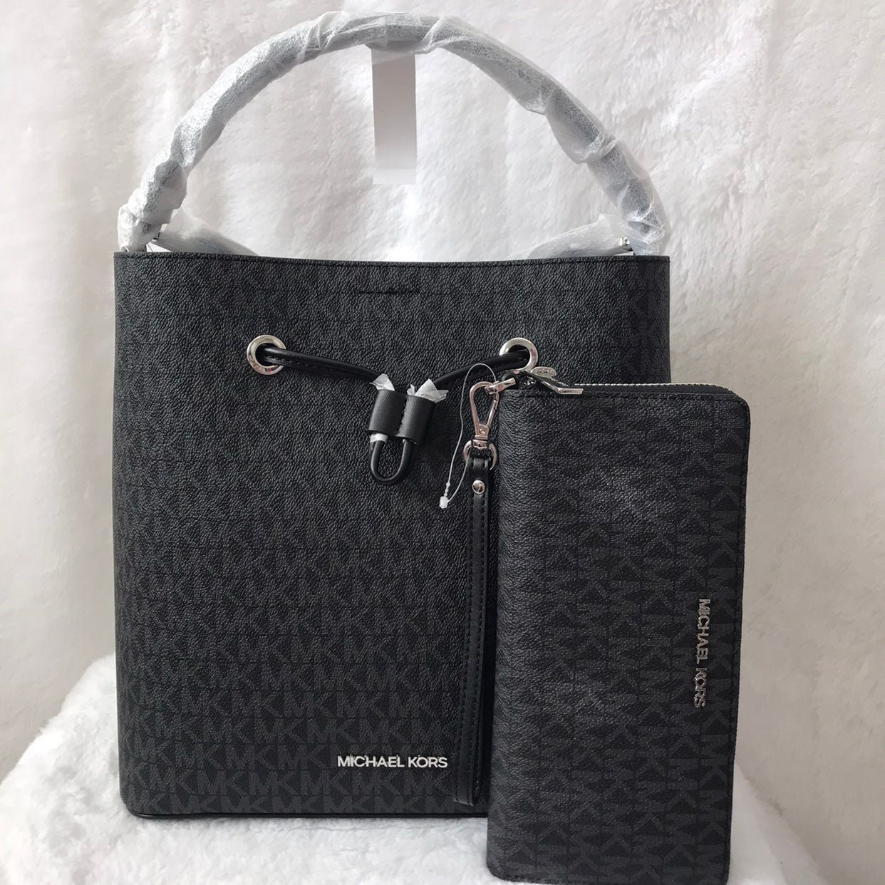 Michael Kors Suri Messenger Bucket Bag Crossbody Convertible Backpack and Wallet