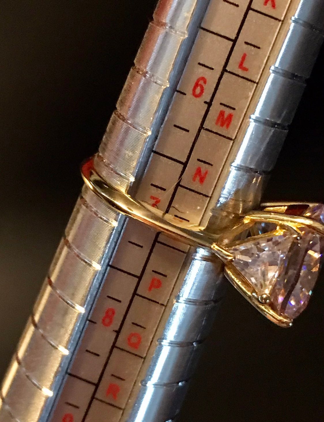 Swarovski Crystal Elements Cushing Statement Ring high quality Size 7