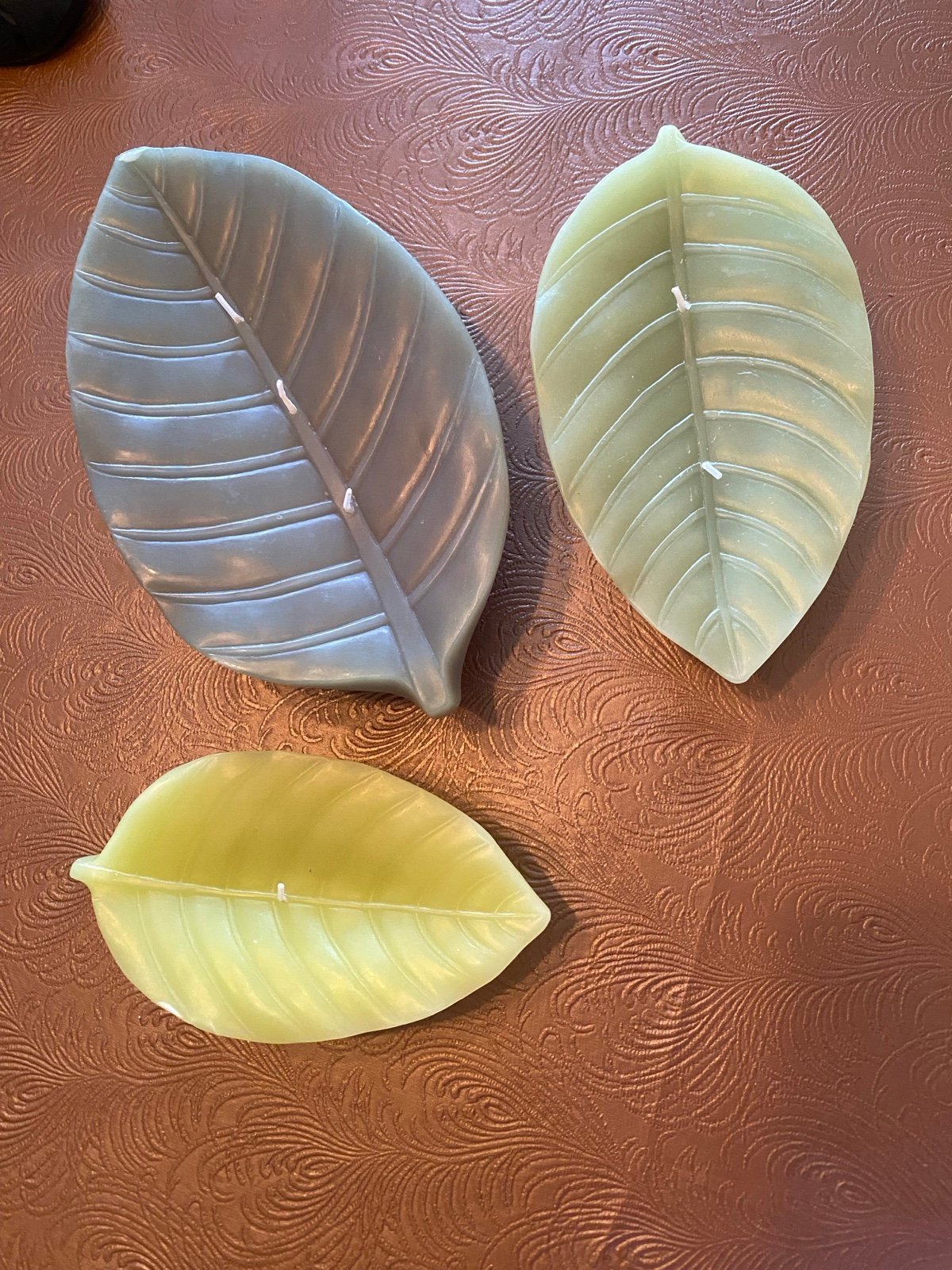 Vintage Leaf Candle Set