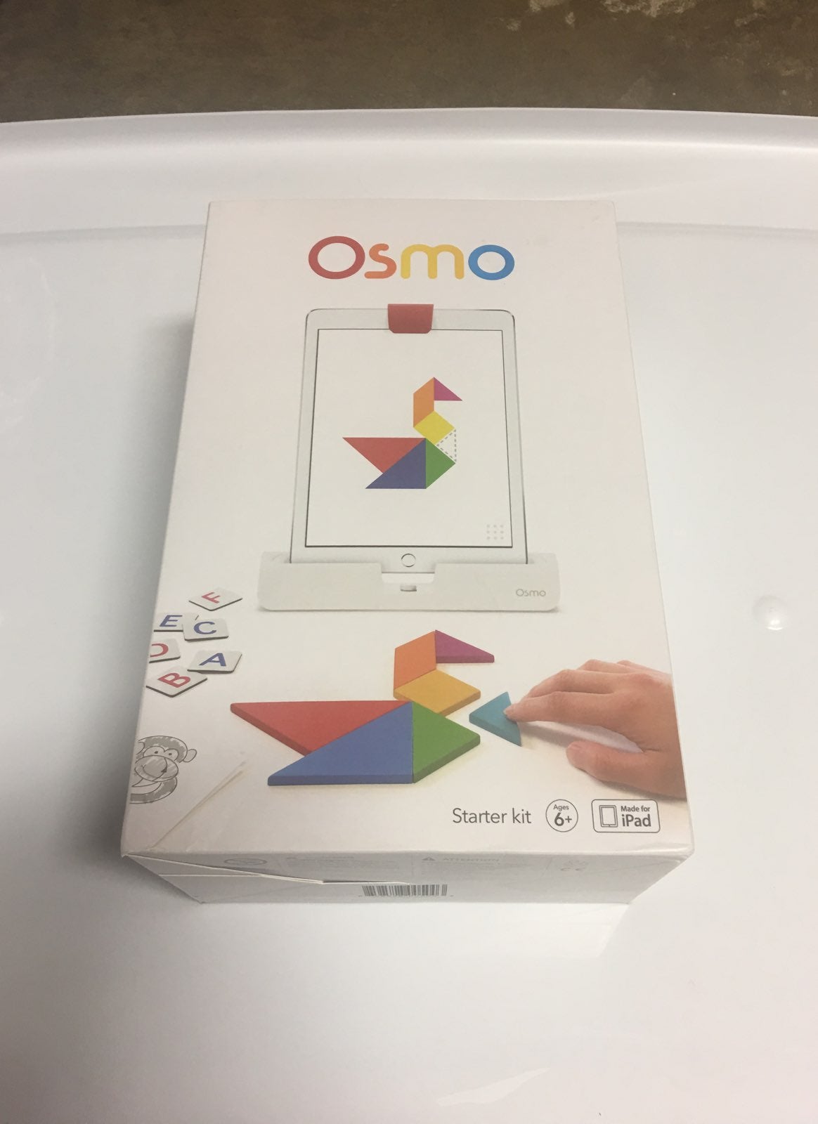Osmo Starter Kit iPad Game Tangram Words
