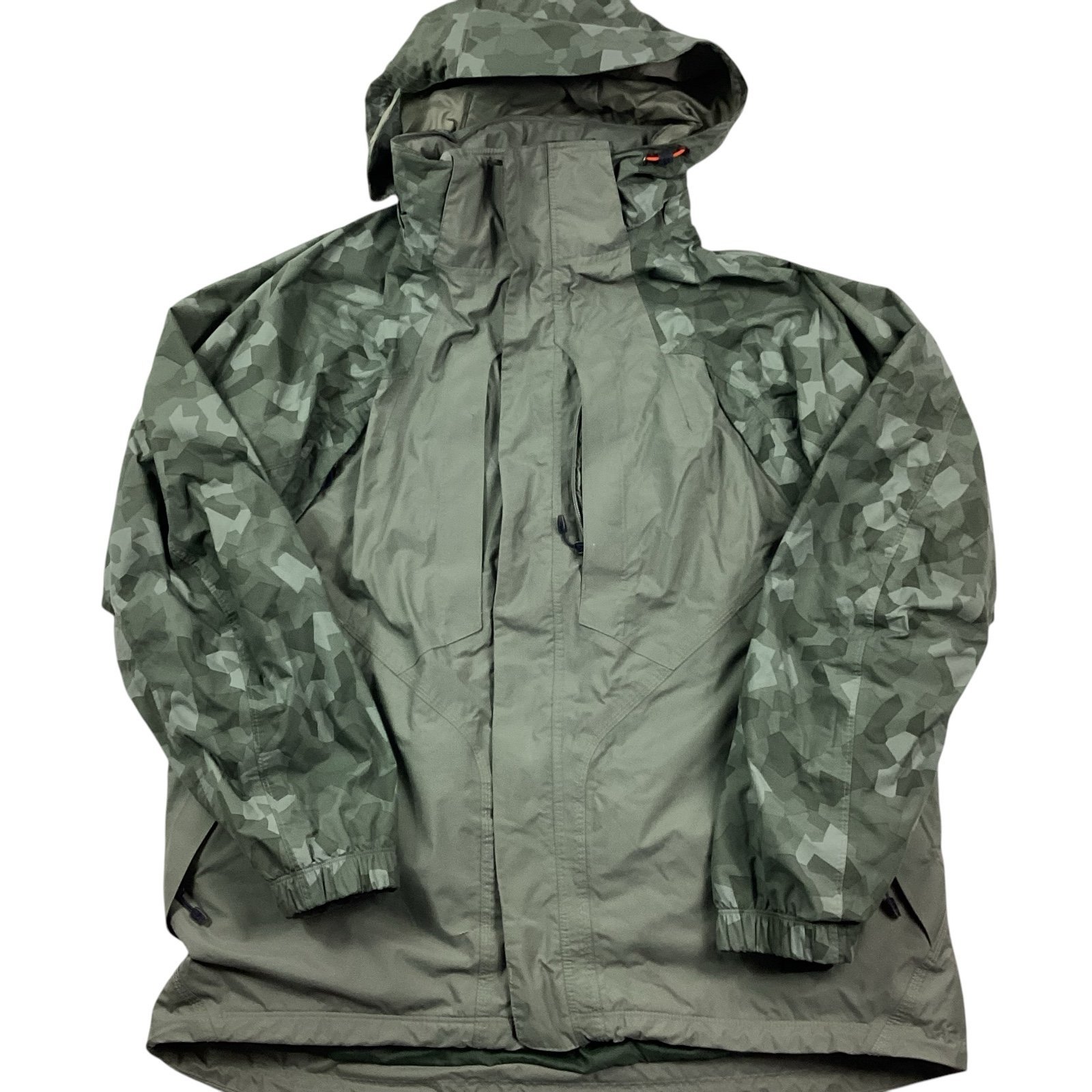 Nike ACG storm fit Camo hooded jacket
