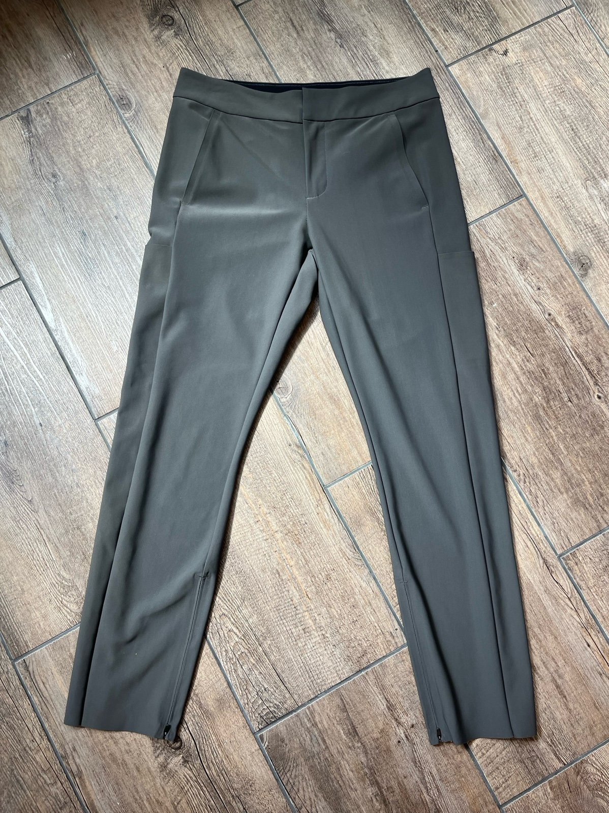 Athleta Stellar Trouser Crop Casual Women’s Size 8