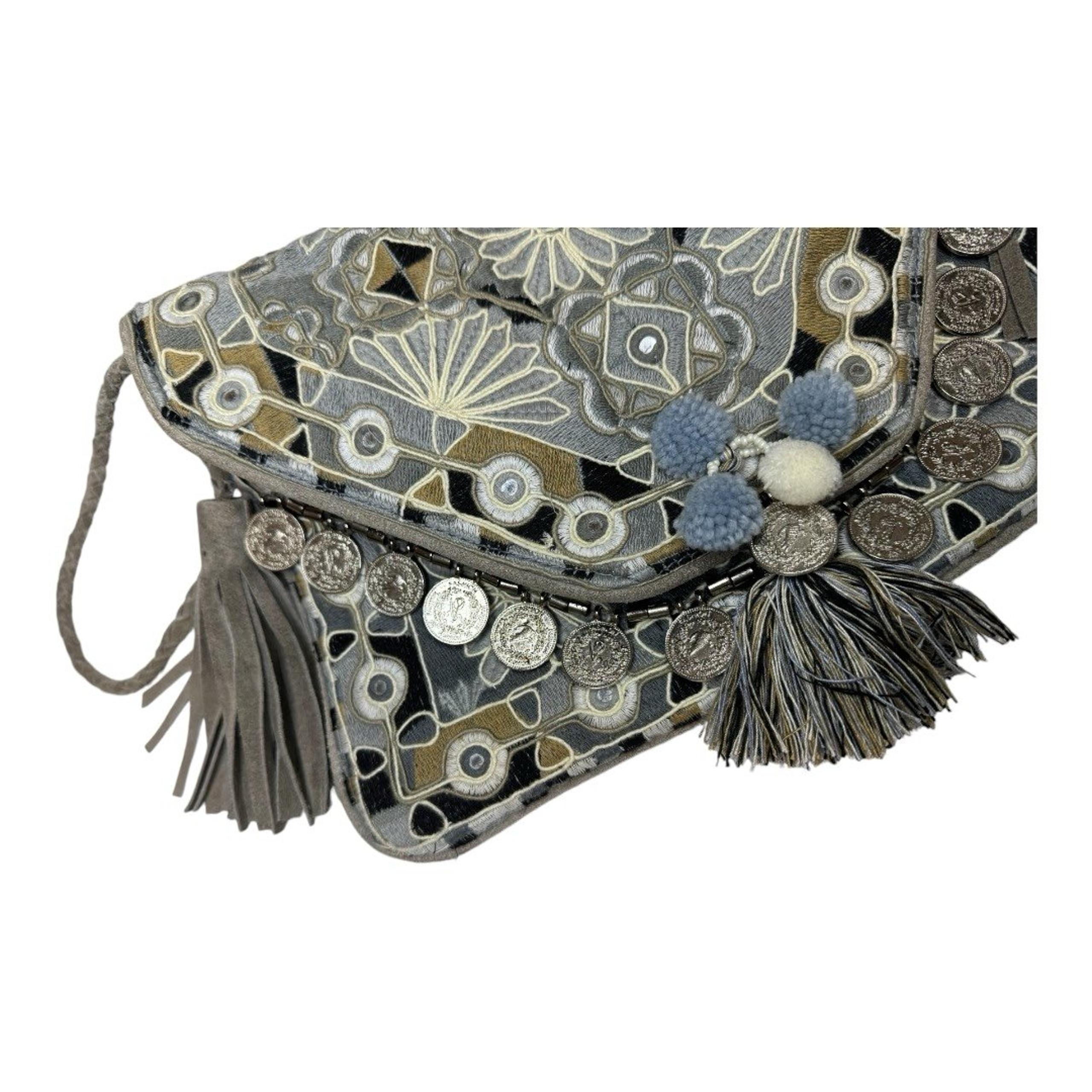 Vintage Anthropologie IbBan Embroidered Purse
