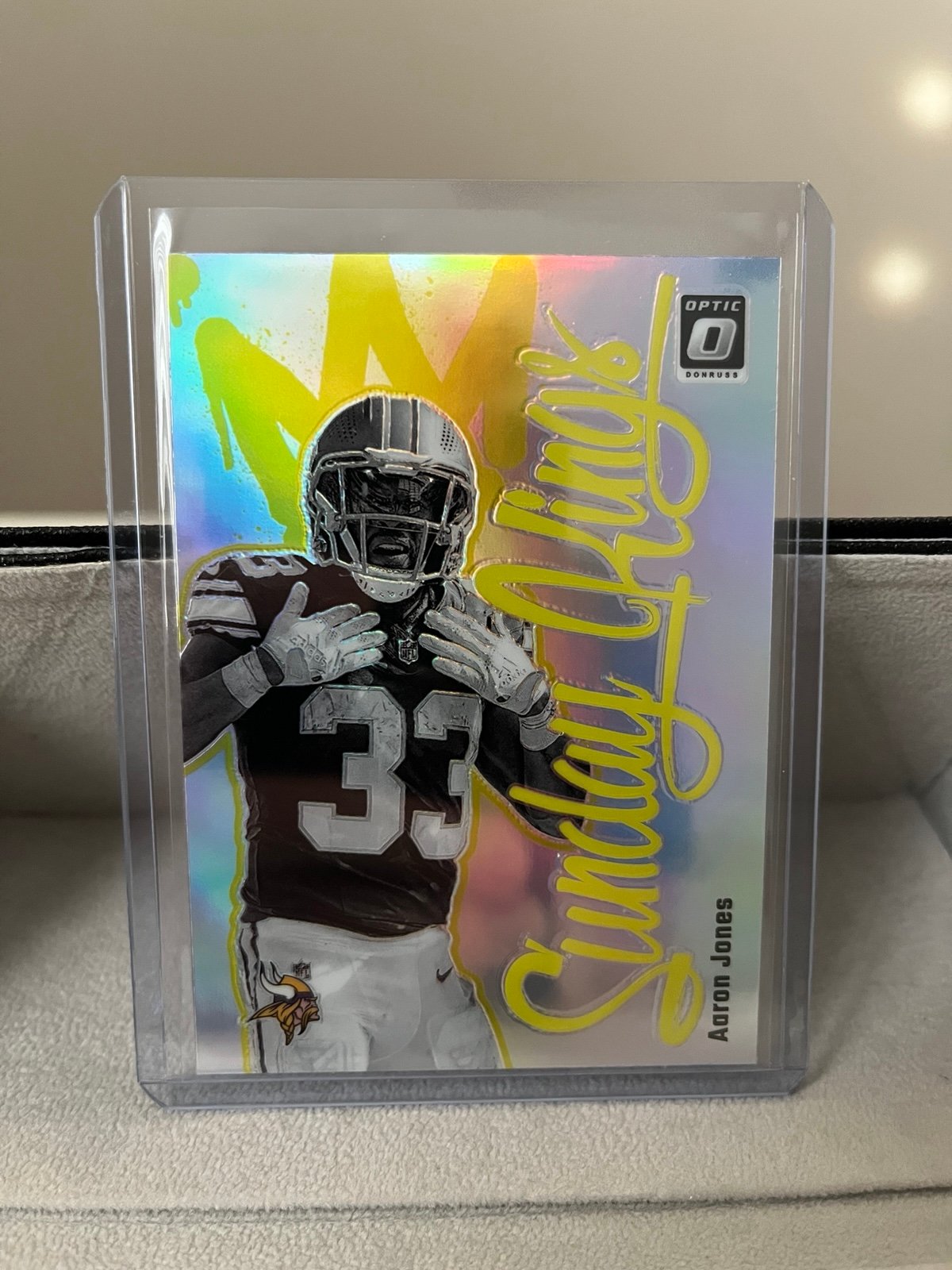 Aaron Jones Optic Sunday Kings