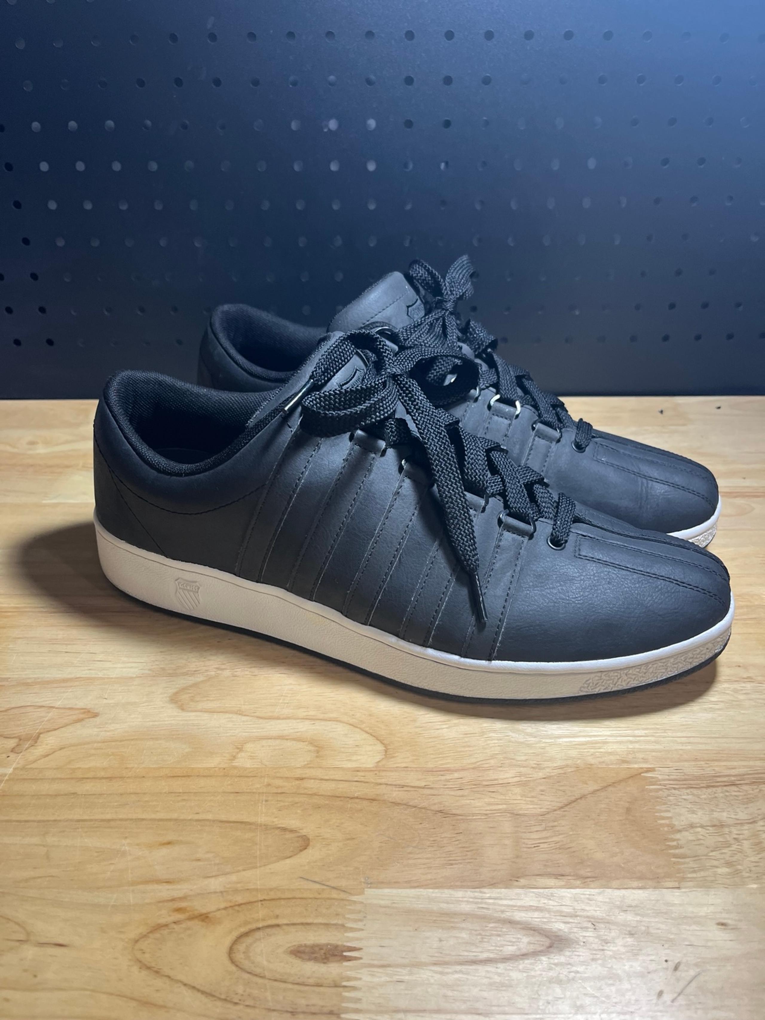 K Swiss classics men’s size 13 black