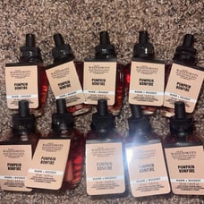 Bath and body works wallflowers