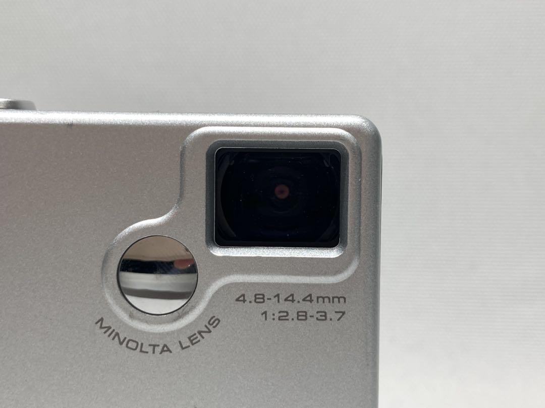 美品　KONICA MINOLTA　DiMAGE X20　撮影例有　c366e3 Minolta DiMAGE X20: Digital Photography Review
