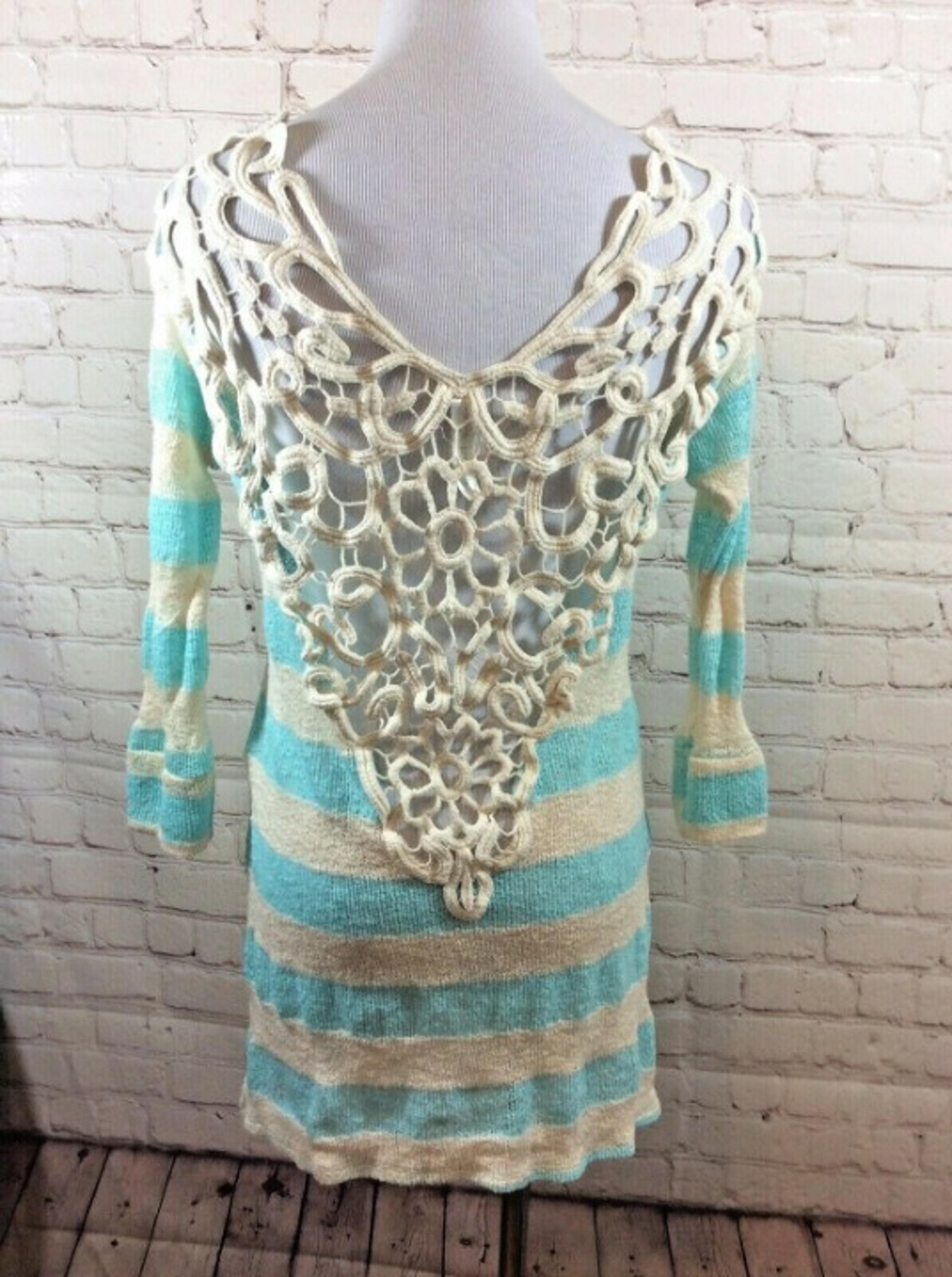 Vanilla Bay Women Striped Sweater Size S