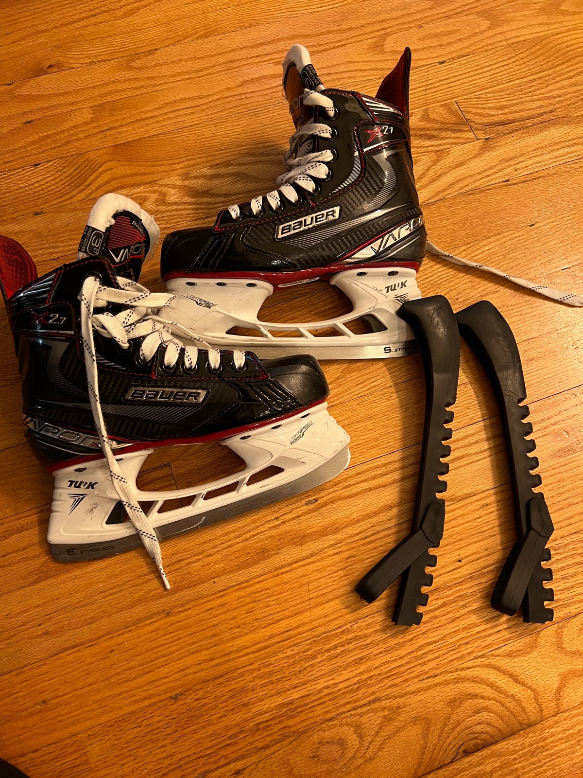 Bauer vapor hockey skates size 3D