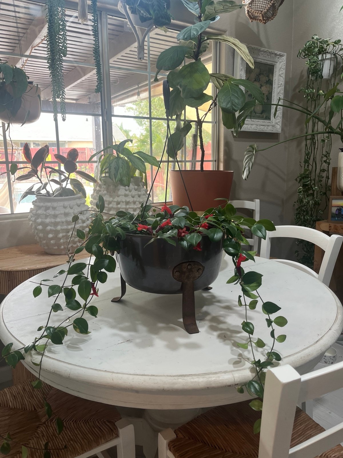 SEE ALL PICS!! Large Antique Copper 3 legged Cauldron, Farmhouse Antiques