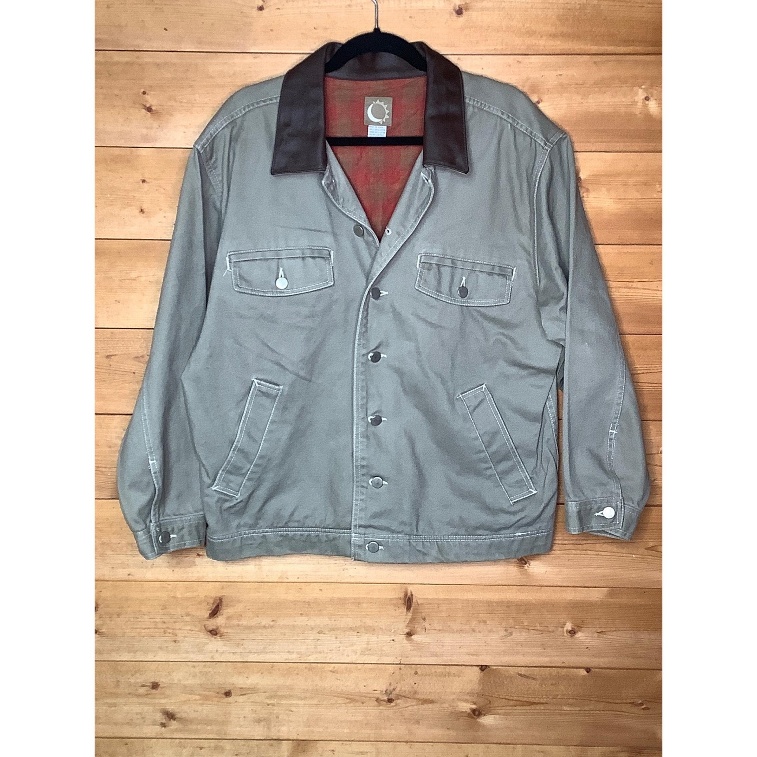 Marlboro Gear ‘99 Vintage Men’s Leather collar denim jacket SZ M NWOT
