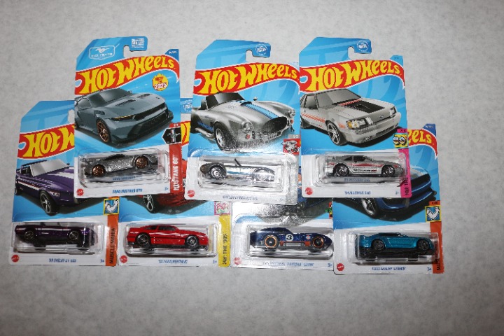 Hot Wheels lot of 7 Ford Mustang and Shelby all NIP