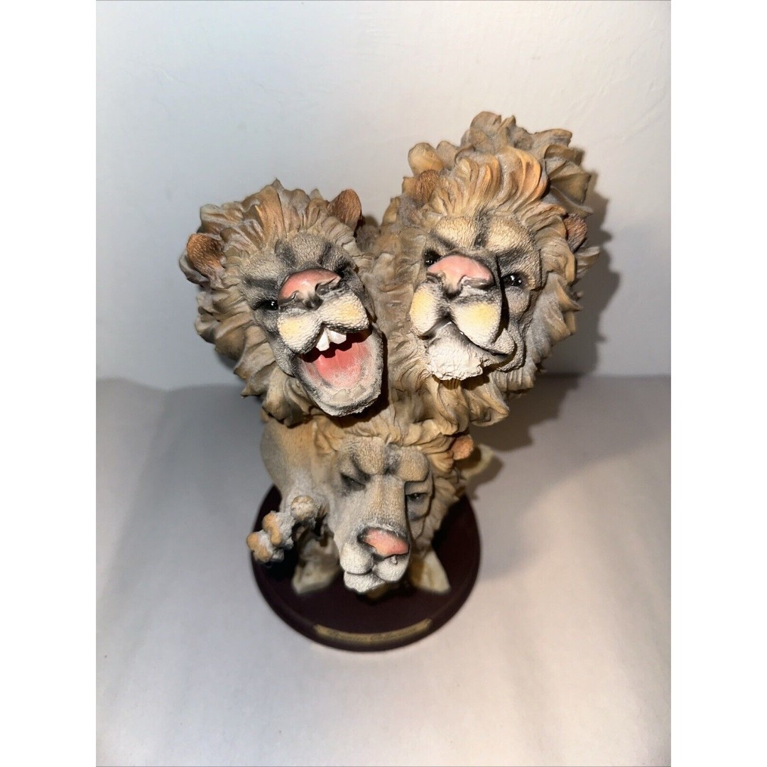 Premier Collection Triple Lion Head Statue - Resin, 8 Tall X 6 Wide X 6 Thick