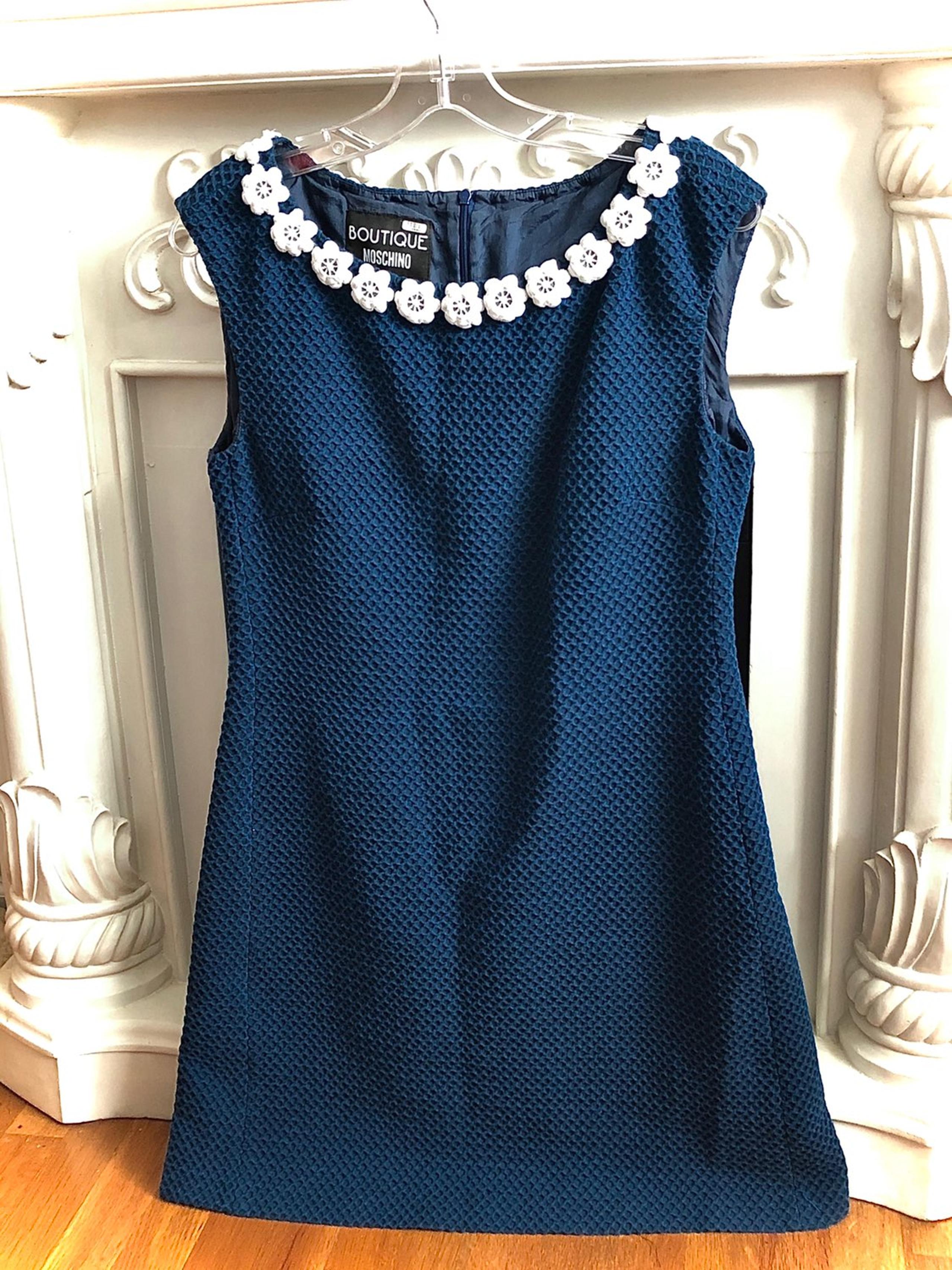 Boutique MOSCHINO Navy Daisy Shift Dress