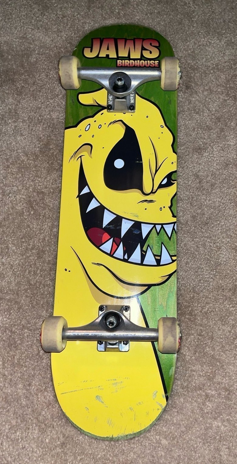 Birdhouse Jaws Skateboard