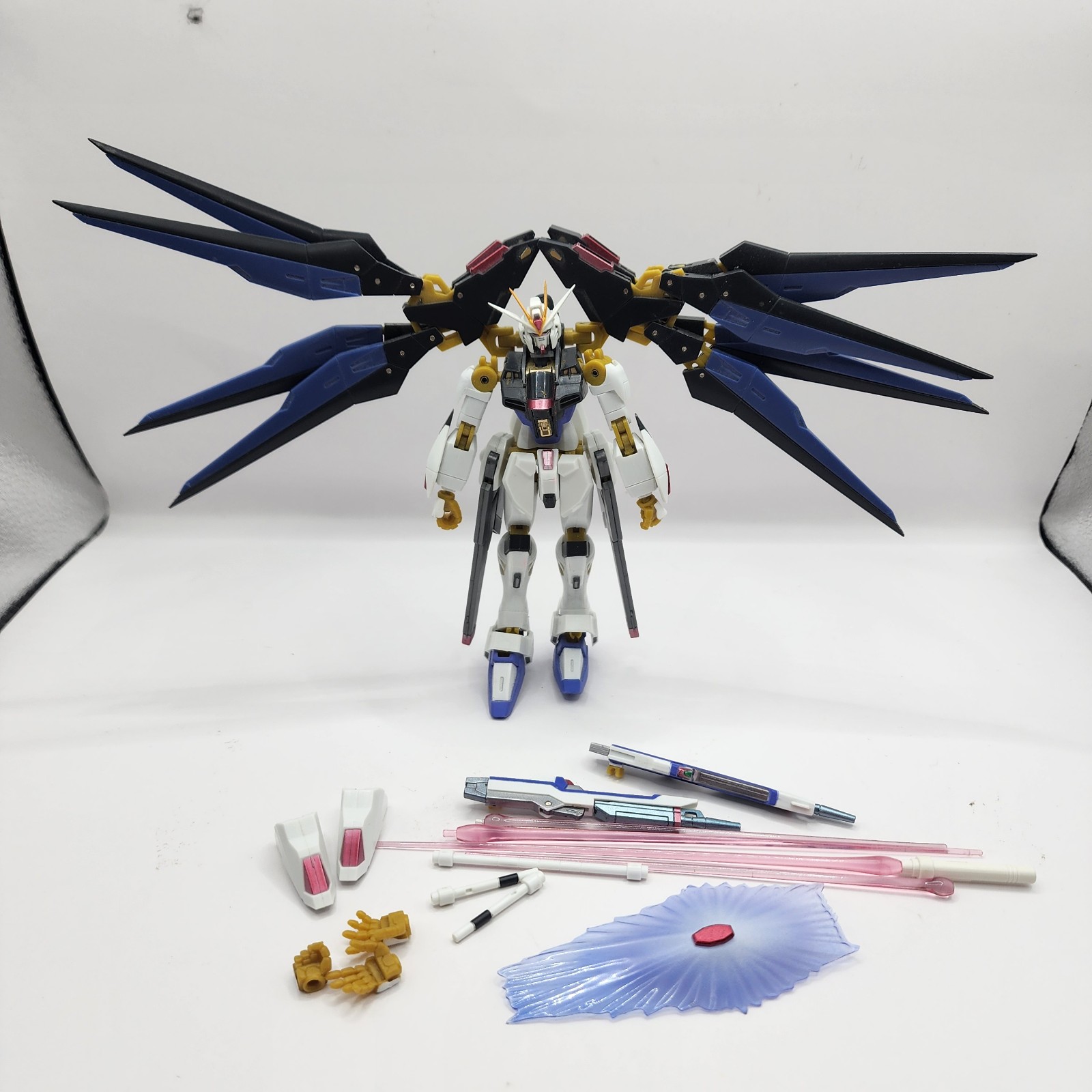 Gundham Seed Destiny Cosmic Region #7003 Strike Freedom