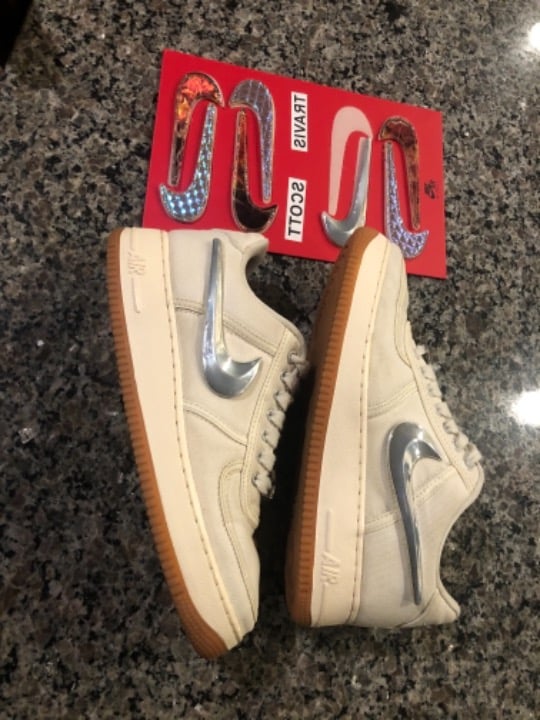 Travis Scott sail AF1’s