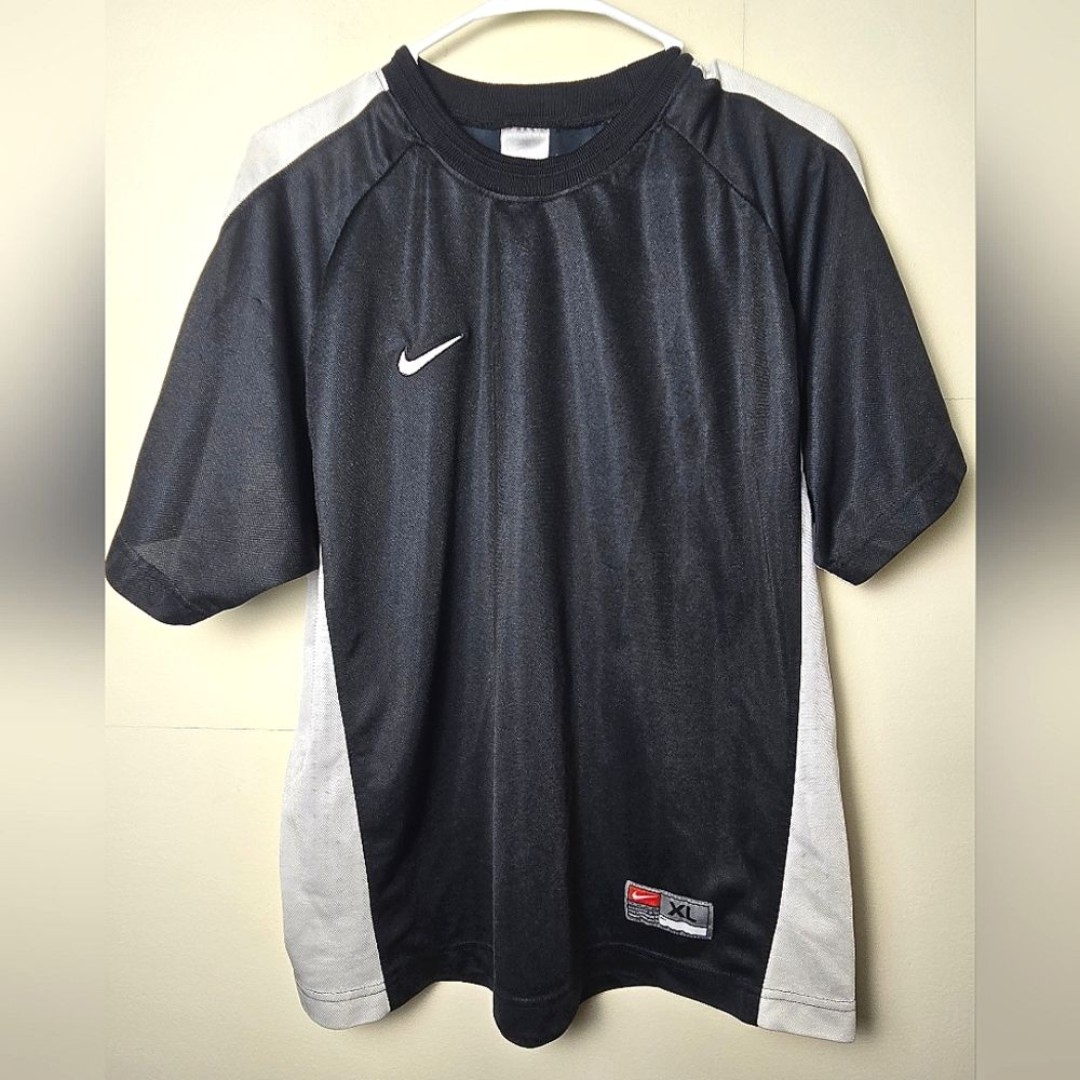 Men's Y2K Nike Metallic Black Blank Jersey, Size XL