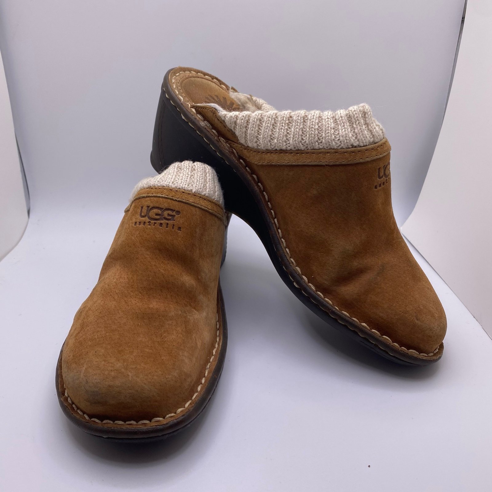 UGG Women's Mules Clogs Gael Chestnut Size 7 Suede Wedge Sheepskin