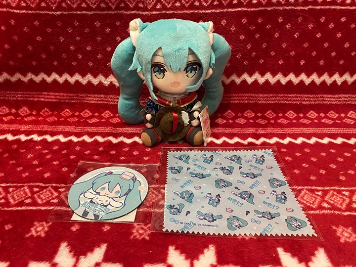 Hatsune Miku Wonderland Miku Plush, Miku x Cinnamoroll Cloth and Coaster Bundle