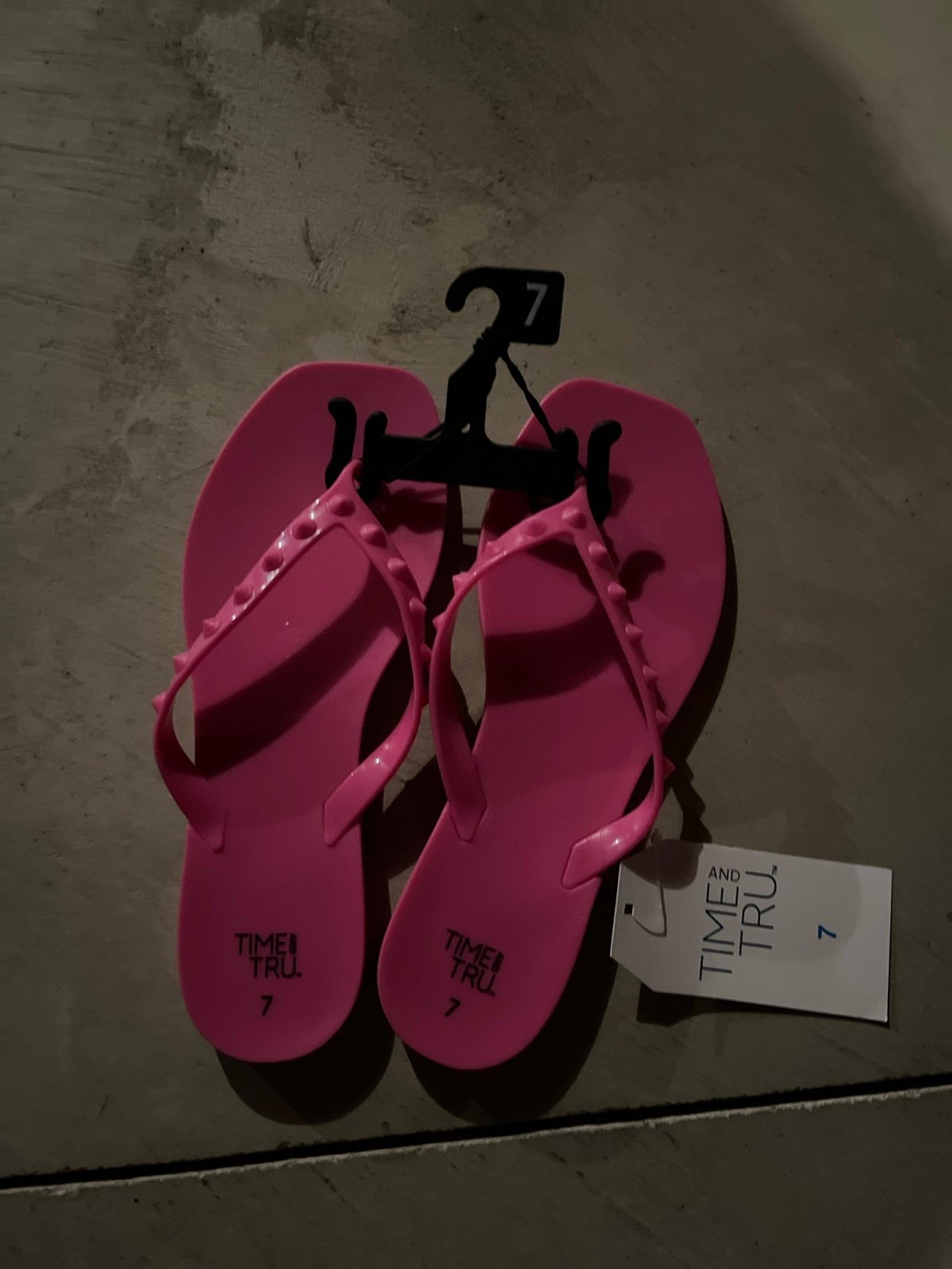 Sandals for women size 7