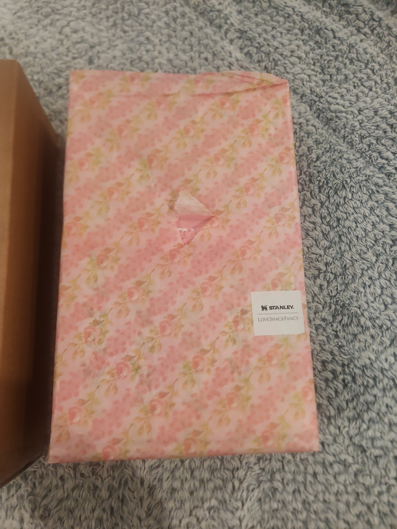 Stanley 40oz Tumbler Blooming Heirloom BNIB