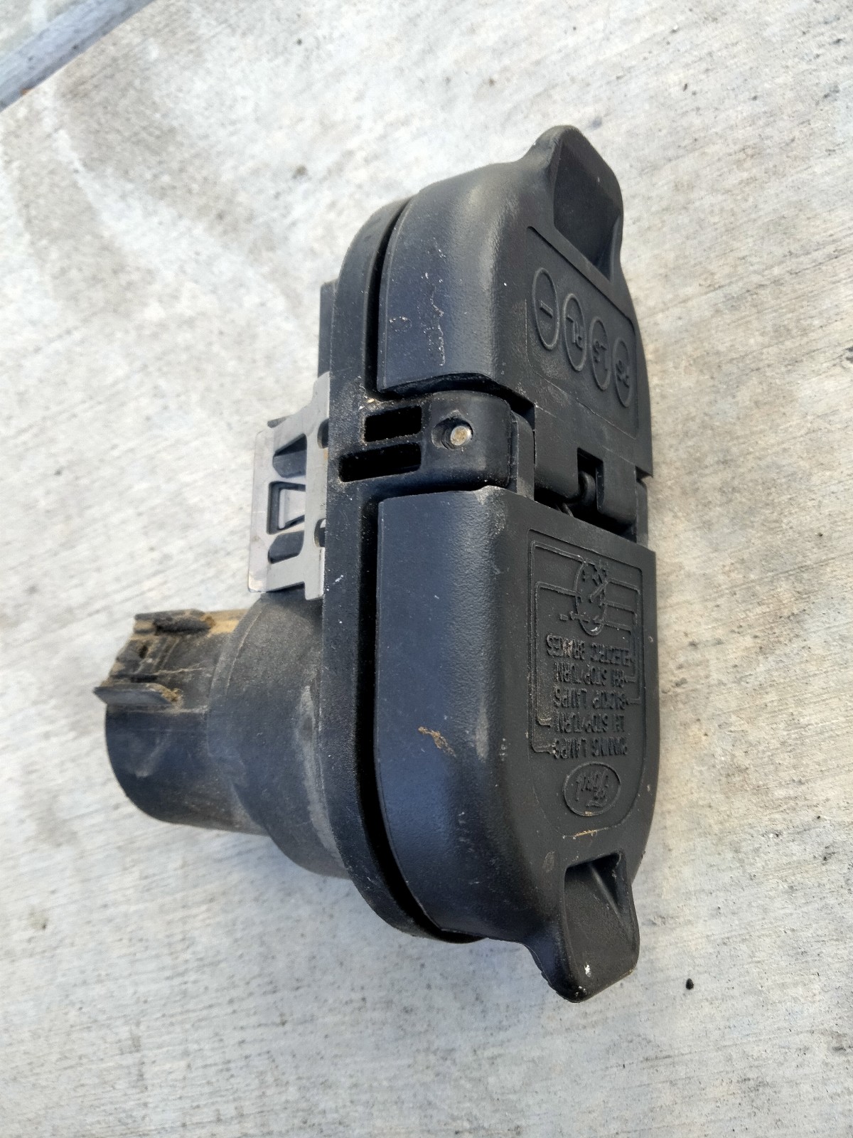 15-25 F-150 & 17-22 Super Duty F250 F350 OEM Ford Trailer Tow Hitch Wiring Plug