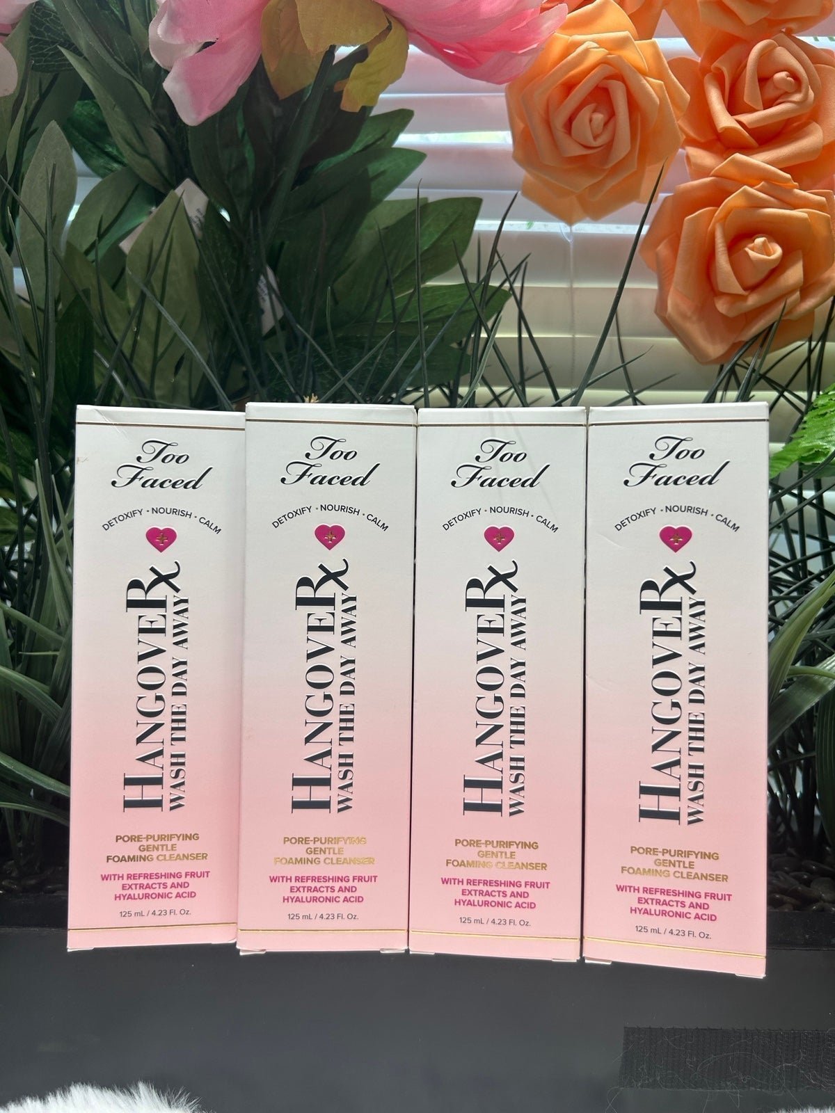 Too Faced Hangover Wash The Day Away Pore-Purifying Gentle Foaming Cleanser Pore