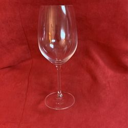 Set Of 4 Lenox Wine Glasses