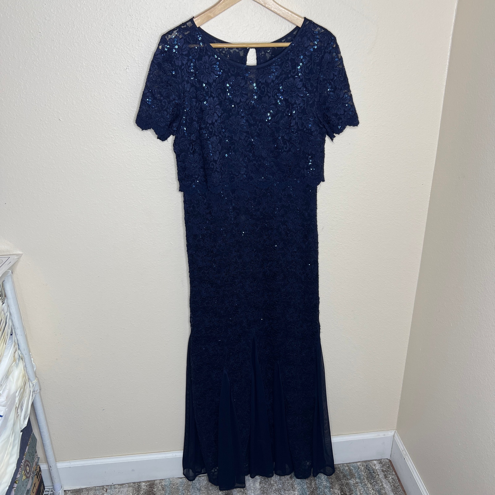 R & M Richards Black Lace Overlay Evening Gown 10