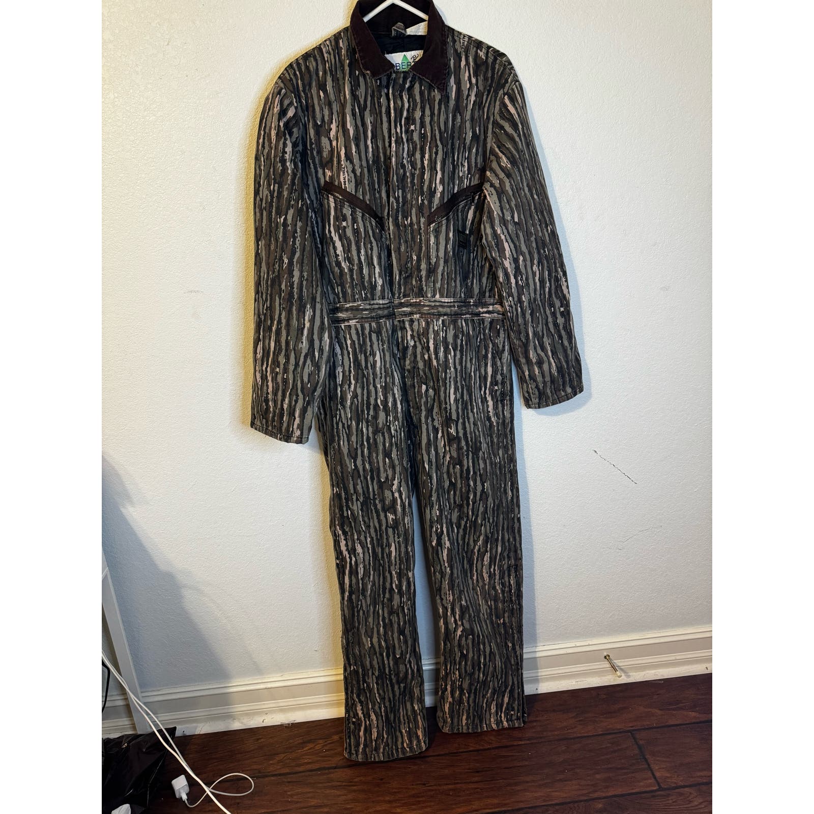 Liberty Men's Camo Hunting Overalls Size Medium Long Real Tree